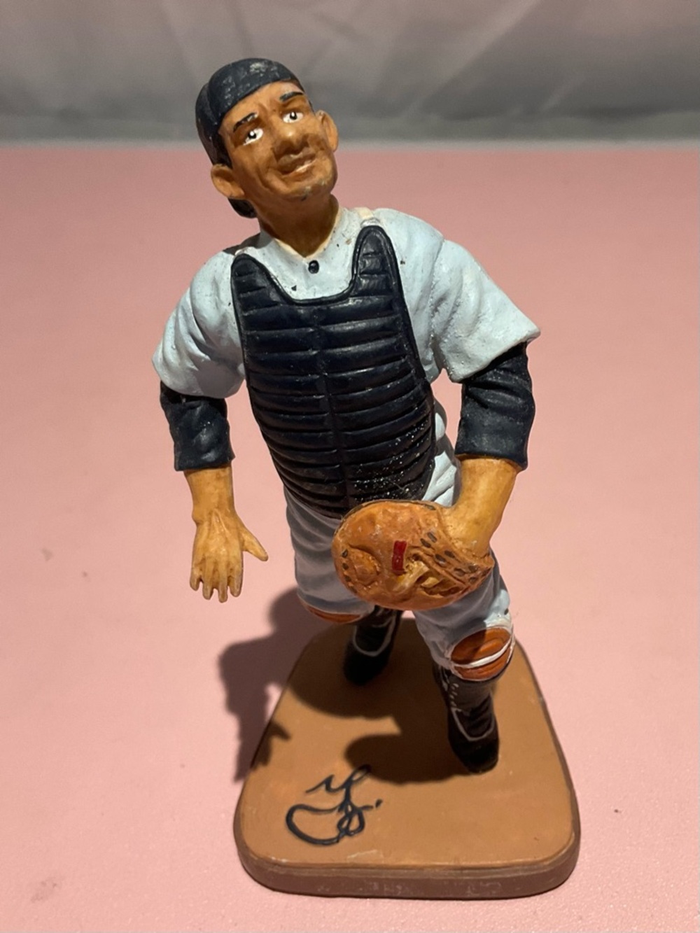 YOGI BERRA 8 NEW YORK YANKEES The Catcher Lifetime Achievements Limited Edition